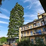Nel Cuore Del Quartiere Isola, All'ombra Del Bosco Verticale * Milán