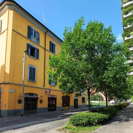 Nel Cuore Del Quartiere Isola, All'ombra Del Bosco Verticale شقة *