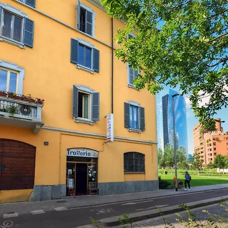 Nel Cuore Del Quartiere Isola, All'ombra Del Bosco Verticale شقة ميلان